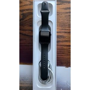 Apple Watch Series 4 44mm Space Gray (GPS)
